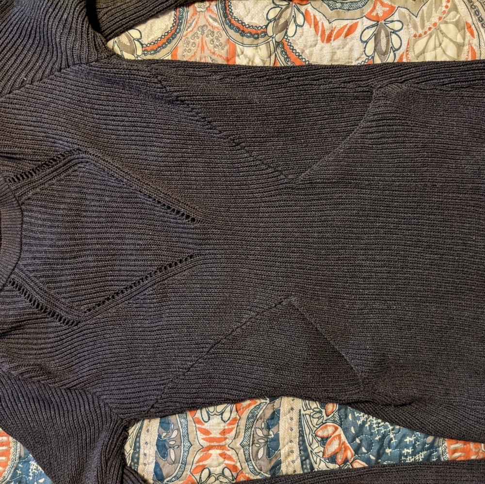 Lululemon knit sweater